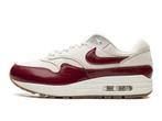 Nike Air Max 1 LX Team Red - Maat 37.5 EU, Vêtements | Hommes, Chaussures, Ophalen of Verzenden
