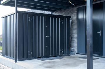 Oude voorraad containers weg = weg! Reserveer snel. OP=Op disponible aux enchères